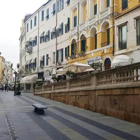 아파트 Narciso Centralissimo