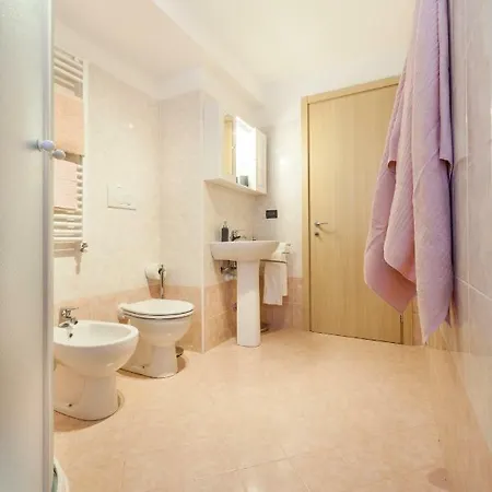 Narciso Centralissimo 아파트